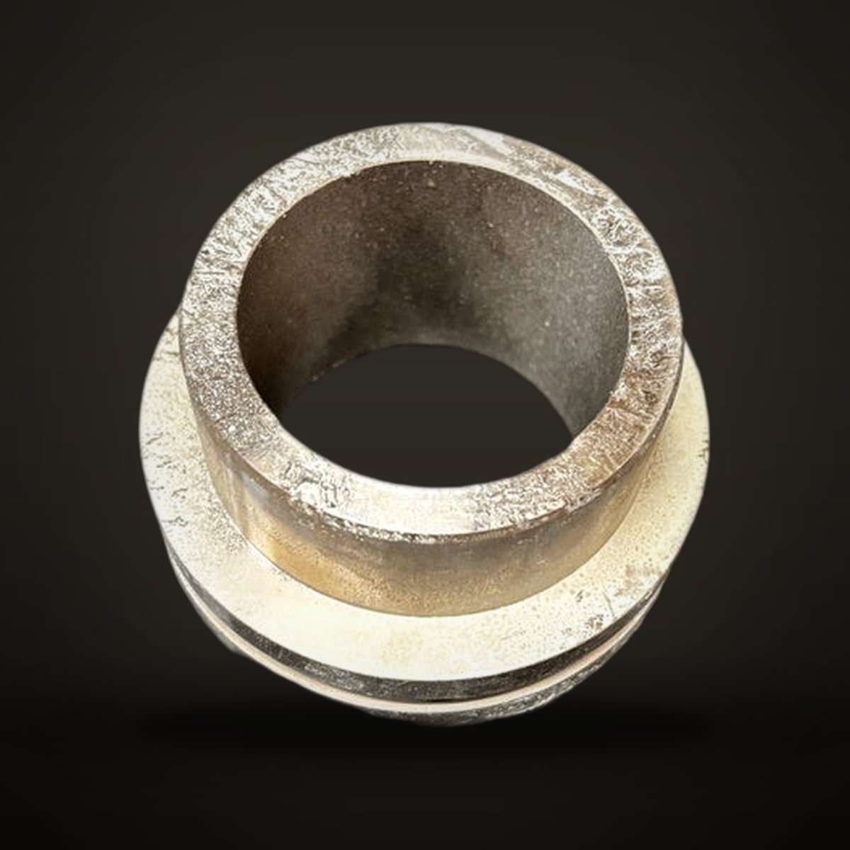 Inner pressure bushing
